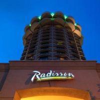 Отель Radisson Hotel Cincinnati Riverfront в городе Ковингтон, США