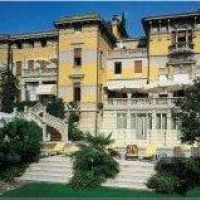 Отель Romantik Hotel Laurin в городе Сало, Италия