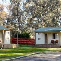 Отель Highlands Caravan Park Accommodation Seymour в городе Сеймур, Австралия