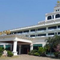 Отель Kresident в городе Пхитсанулок, Таиланд