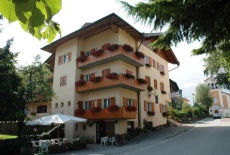 Отель Albergo Genzianella Fiave в городе Фьяве, Италия