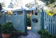 Отель Billabong Cottage Bed & Breakfast в городе Вуттон, Австралия