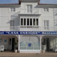 Отель Hotel Restaurante Casa Enrique в городе Энтрамбасагвас, Испания