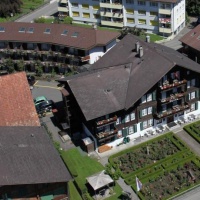Отель Hotel Chalet Swiss в городе Интерлакен, Швейцария