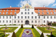 Отель Schloss Lautrach в городе Лаутрах, Германия