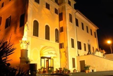 Отель Villa Altieri в городе Альбано-Лациале, Италия