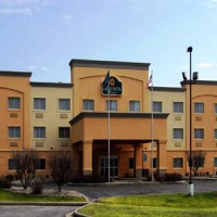 Отель La Quinta Inn & Suites Evansville Indiana в городе Эвансвилл, США