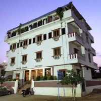 Отель Hotel Teerth Palace Pushkar в городе Пушкар, Индия