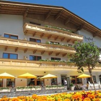 Отель Hotel Englhof в городе Целль-на-Циллере, Австрия