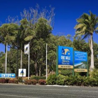 Отель One Mile Beach Holiday Park в городе Ван Майл, Австралия