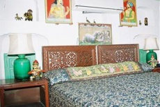 Отель Singhasan Haveli в городе Мандава, Индия