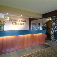Отель BEST WESTERN PLUS Austrian Chalet в городе Кэмпбелл Ривер, Канада