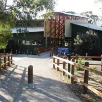 Отель Lake St Clair Wilderness Resort в городе Тарралиа, Австралия