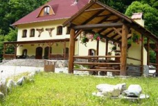 Отель Pension Cabana Dianthus в городе Зэнешти, Румыния