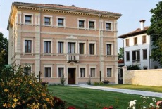 Отель Villa Maternini в городе Ваццола, Италия