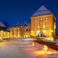 Отель Schloss Fuschl Resort & Spa, Fuschlsee-Salzburg в городе Хоф, Австрия