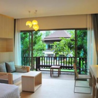 Отель Crystal Wild Resort в городе Wichit, Таиланд
