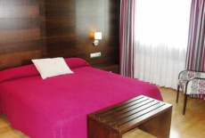 Отель Hotel FC Villalba в городе Кольядо-Вильяльба, Испания
