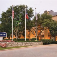 Отель Wyndham Las Colinas в городе Ирвинг, США