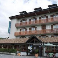 Отель Le Tilleul Hotel в городе Амфион-ле-Бэн, Франция