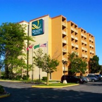 Отель Quality Hotel & Conference Centre в городе Ошава, Канада
