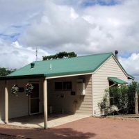 Отель Curramore Country Cabins в городе Конондейл, Австралия