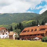 Отель Ferienparadies Wiesenbauer Farmhouse Sankt Michael im Lungau в городе Санкт-Михель, Австрия