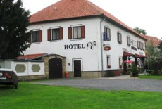 Отель Hotel Kovarna в городе Дечин, Чехия