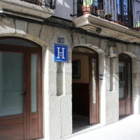 Отель Hostal Extremeno в городе Бехар, Испания