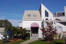 Отель College Town Inn в городе Уэст Бойлстон, США
