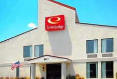 Отель Econo Lodge Burlington в городе Уитсетт, США
