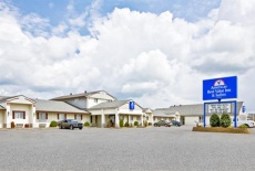 Отель Americas Best Value Inn & Suites Thief River Falls в городе Тиф-Ривер-Фолс, США