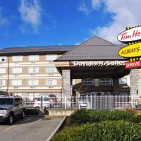 Отель Days Inn & Suites- Langley в городе Лэнгли, Канада