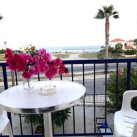 Отель Themis Apartments в городе Ларнака, Кипр