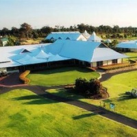 Отель Mercure Bunbury Sanctuary Golf Resort в городе Банбери, Австралия