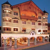 Отель Nevada Hotel San Carlos de Bariloche в городе Сан-Карлос-де-Барилоче, Аргентина