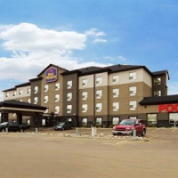 Отель BEST WESTERN Wainwright Inn & Suites в городе Уэйнрайт, Канада