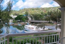 Отель Acajou Sur Mer Residence в городе Port Mathurin, Маврикий