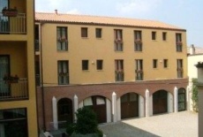 Отель Hotel Nanni в городе Минербио, Италия