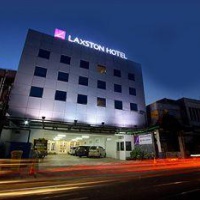 Отель Laxston Hotel в городе Джокьякарта, Индонезия