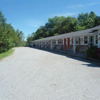 Отель Rosedale Motel Kawartha Lakes в городе Каварта Лейкс, Канада