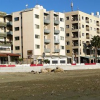 Отель Costantiana Beach Hotel Apartments в городе Ларнака, Кипр