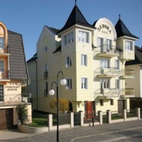 Отель Pensjonat Sedina в городе Реваль, Польша