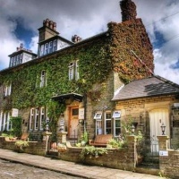 Отель The Old Registry Rooms & Restaurant в городе Хауорт, Великобритания