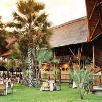 Отель Three Cities David Livingstone Safari Lodge and Spa в городе Ливингстон, Замбия