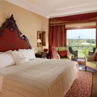 Отель Convento do Espinheiro A Luxury Collection Hotel & Spa в городе Эвора, Португалия