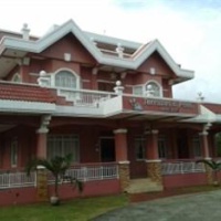 Отель Terrazas De Ponti Mansion в городе Вирак, Филиппины