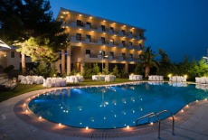 Отель Parnis Palace Hotel Suites в городе Ахарнес, Греция