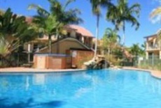 Отель Beach Court Holiday Villas Cannonvale в городе Кэннонвейл, Австралия
