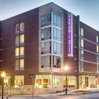 Отель SpringHill Suites by Marriott Bloomington в городе Харродсбург, США